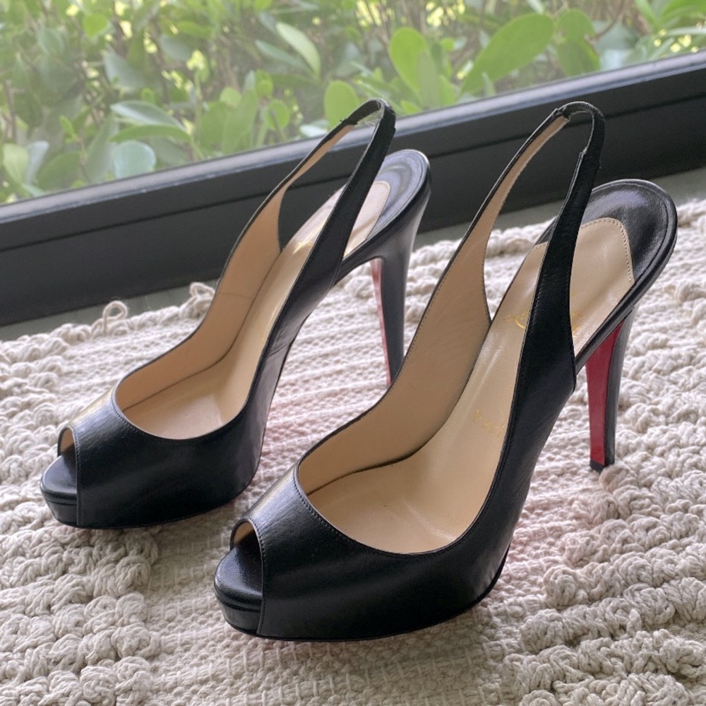 Christian Louboutin Peep Toe sling back!
